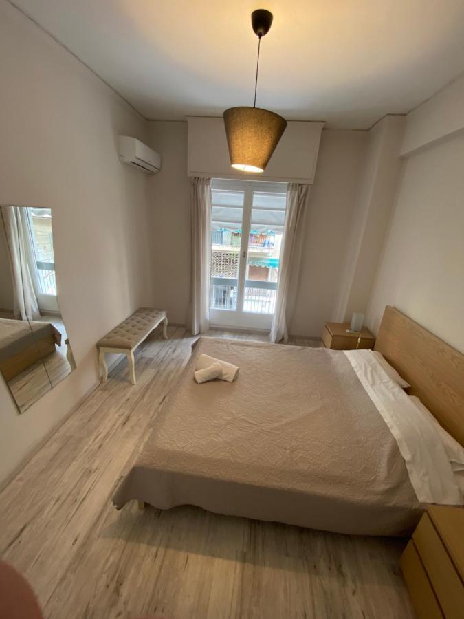 Lovely Apartment/1Bedroom Next To Metro Athens Ngoại thất bức ảnh